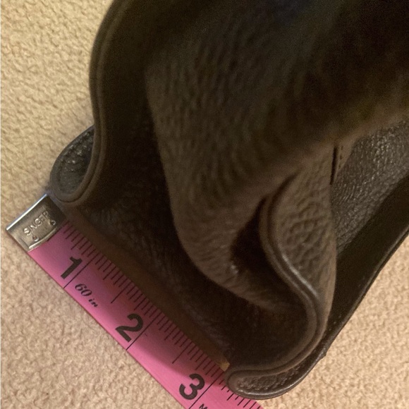 J. Crew Italian soft pebbled  chocolate leather tote bag with strap and pocket - Picture 10 of 16